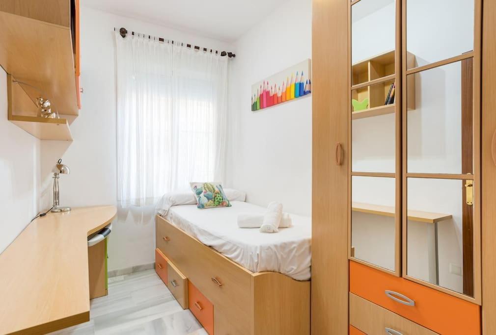 Bright, Quiet And Ground Floor In The Center Apartament *