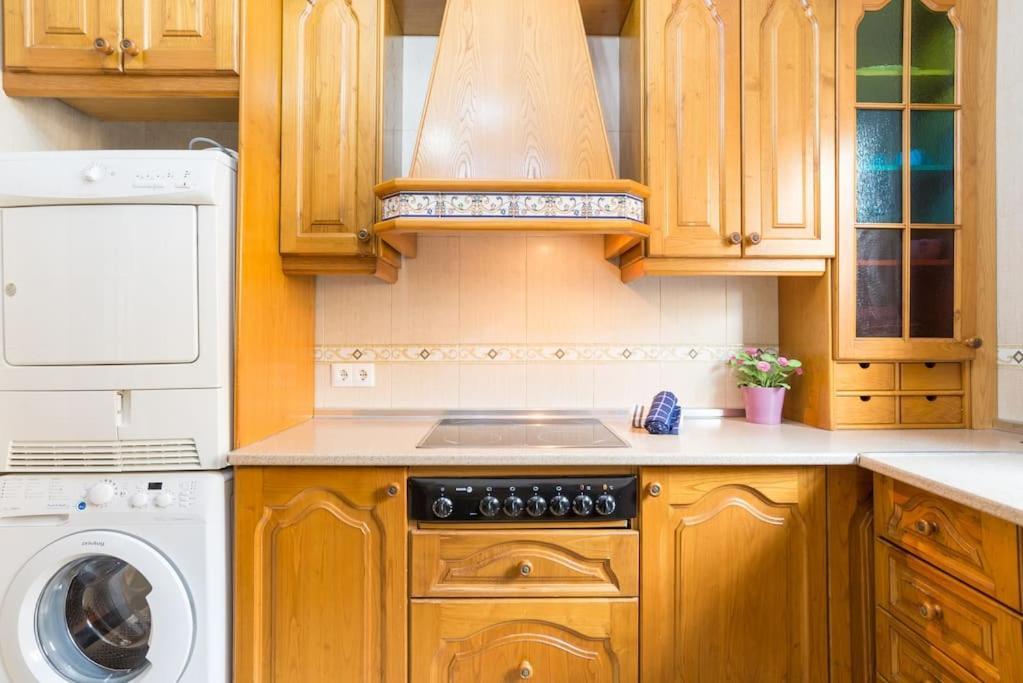 Bright, Quiet And Ground Floor In The Center Apartament Malaga